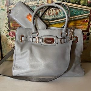 NWT - Michael Kors Hamilton Pearl Grey Leather Bag